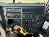 2022 Mack GR64F M359