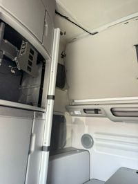 2024 Volvo VNL64T860