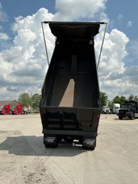 2026 Volvo VHD84B300