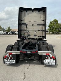 2026 Volvo VNL64T860