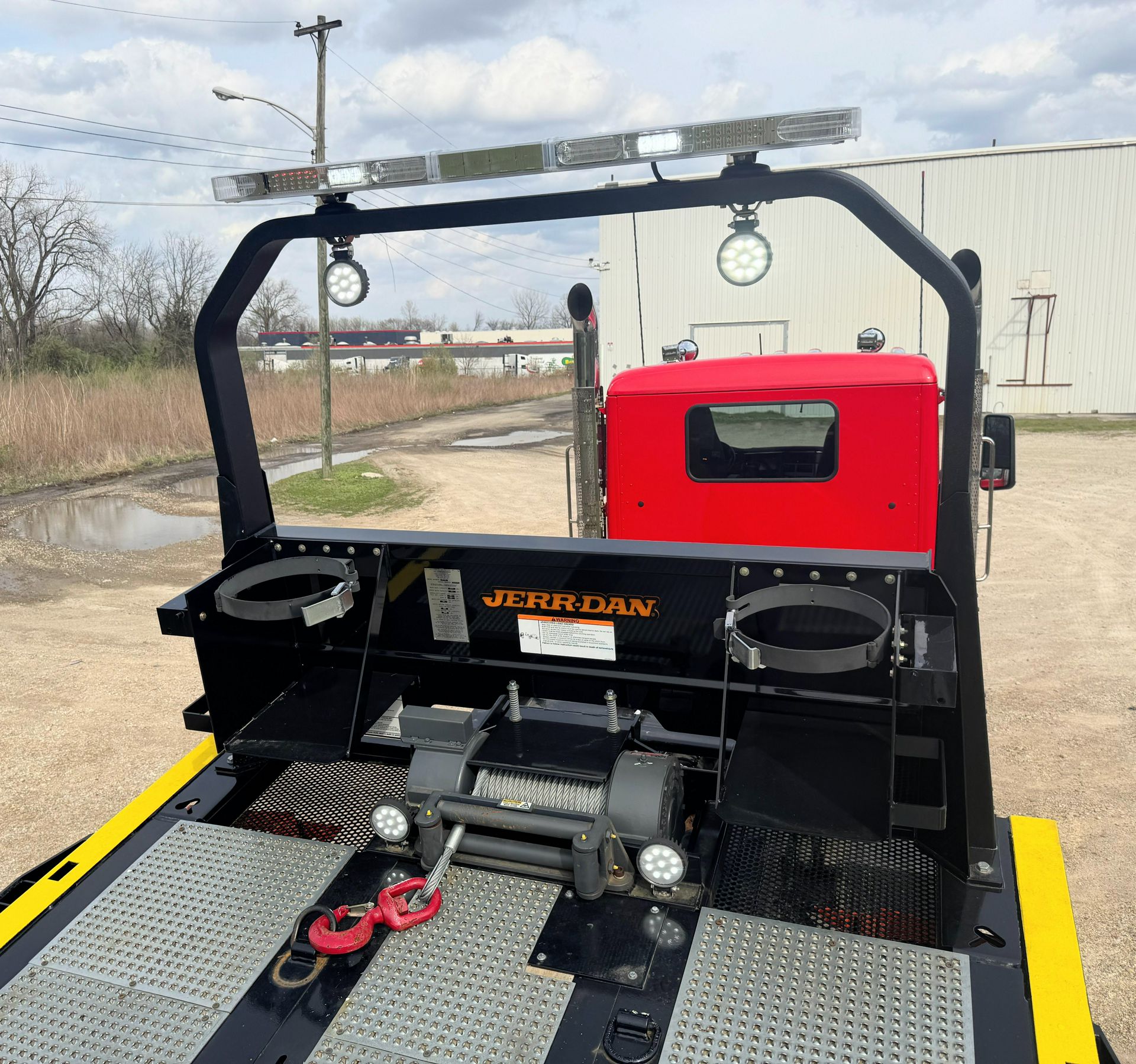 2025 Peterbilt 567 - image 15