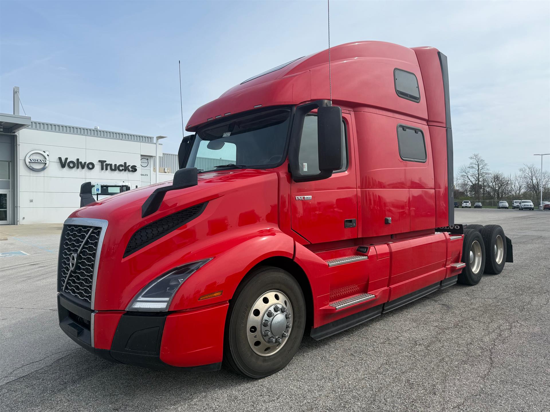 2024 Volvo VNL64T860