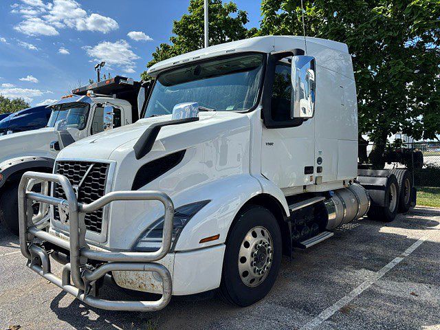 2020 Volvo VNR62T640