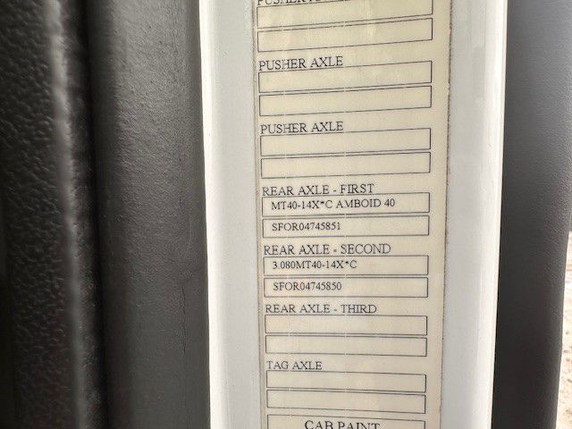 2018 Volvo - image 27