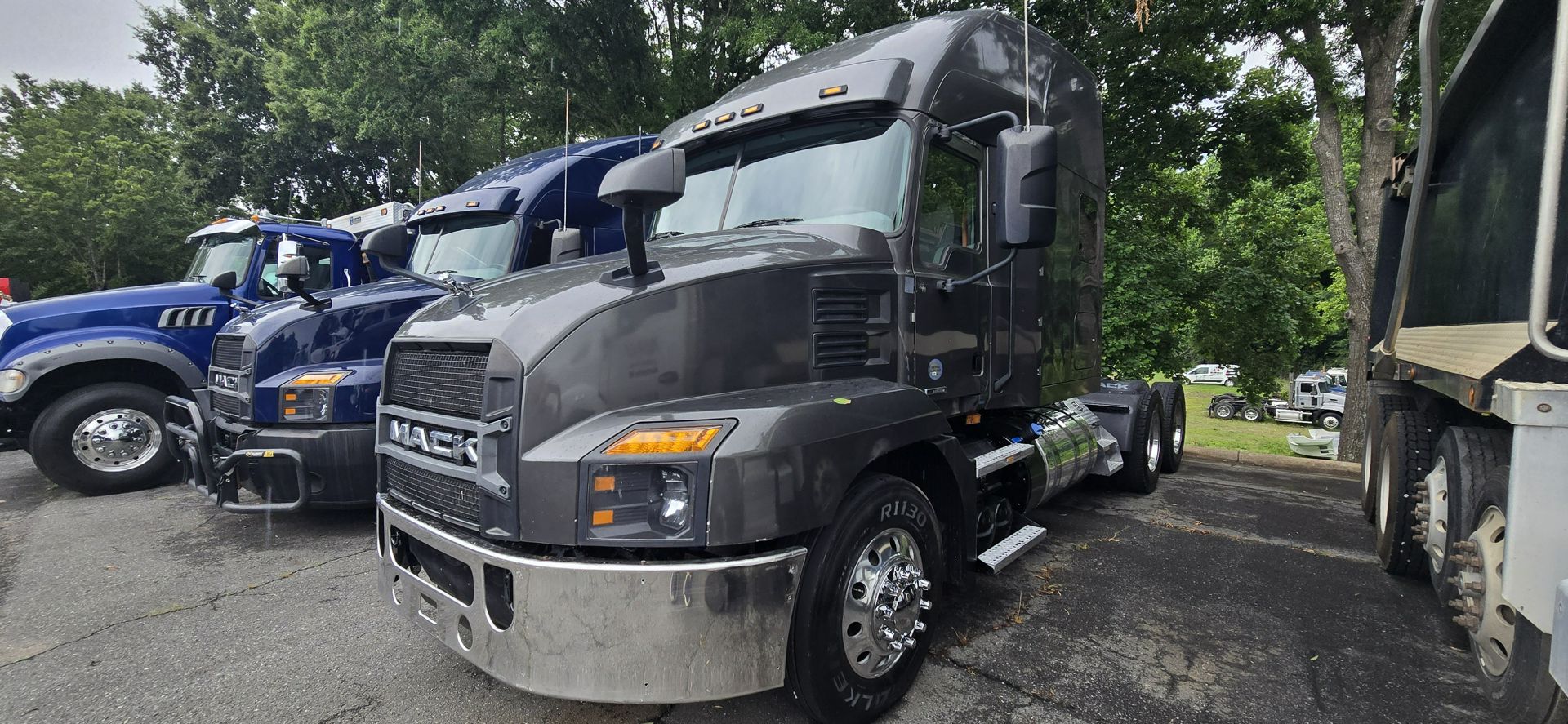 2020 Mack Anthem in Charlotte, NC — photo 2