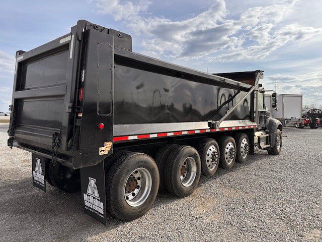 2023 Mack - image 5