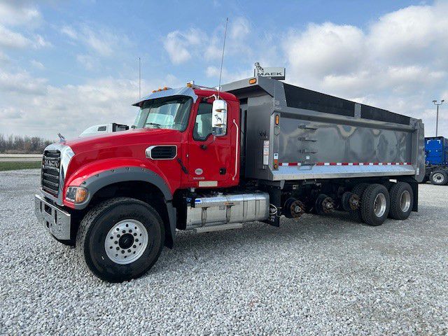 2026 Mack GR64F M359
