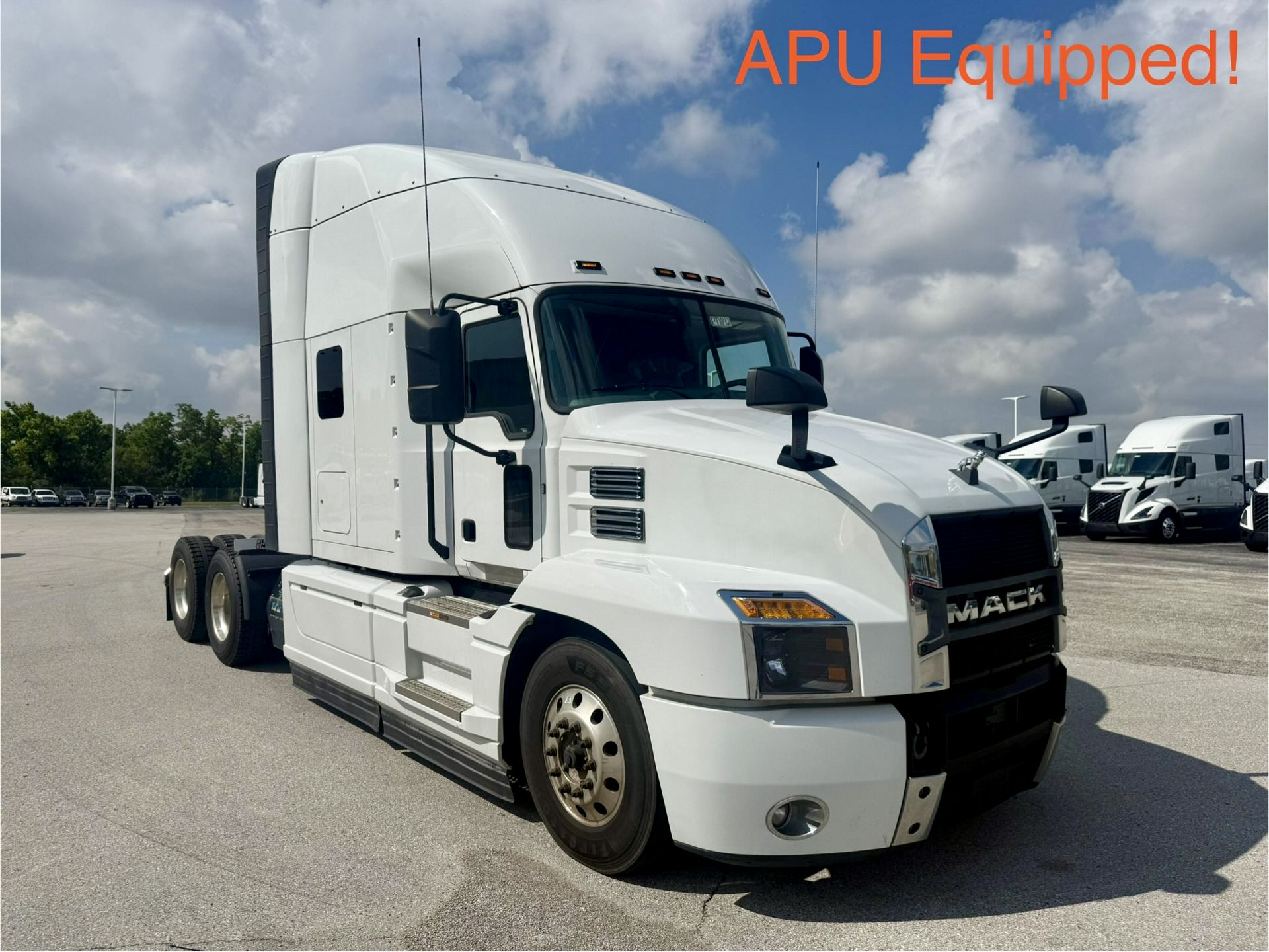 2021 Mack AN64T M742