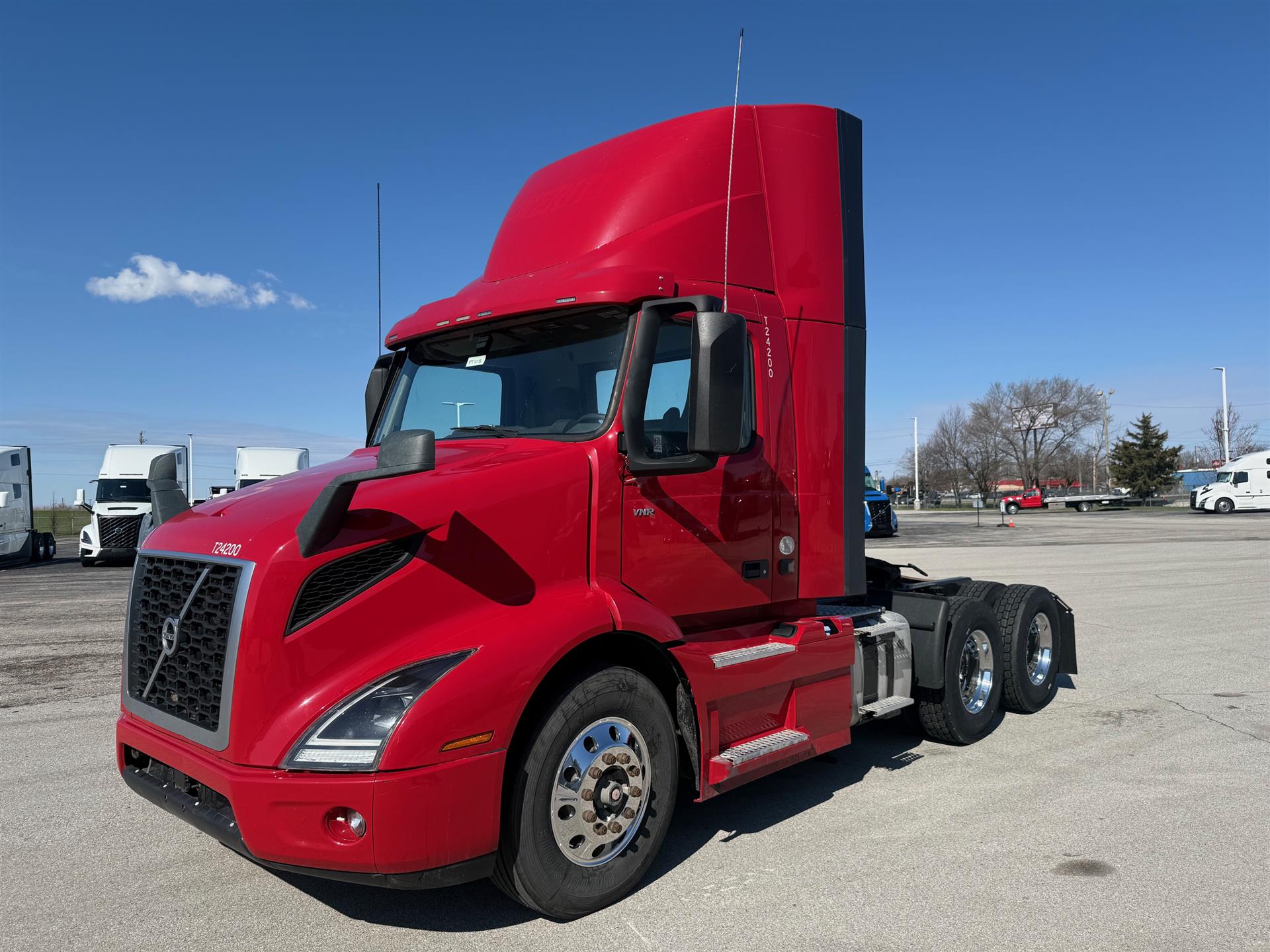 2020 Volvo VNR64T300