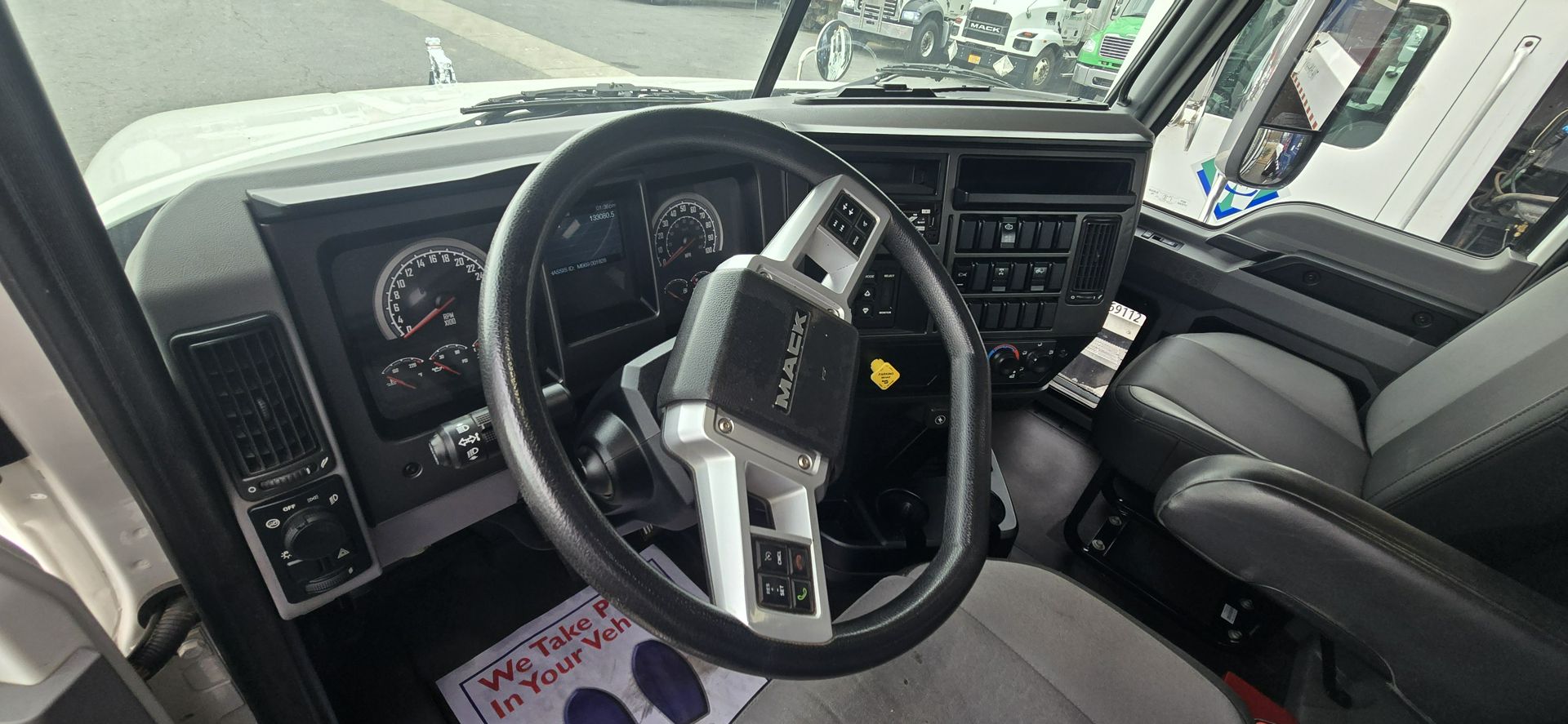 2021 Mack - image 18