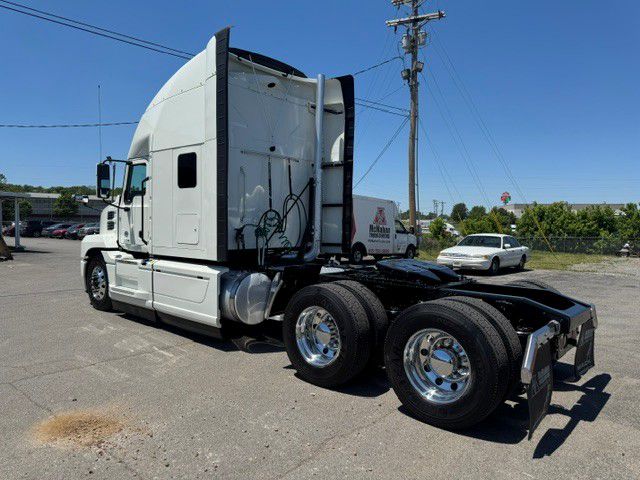 2022 Mack Anthem in La Vergne, TN — photo 7