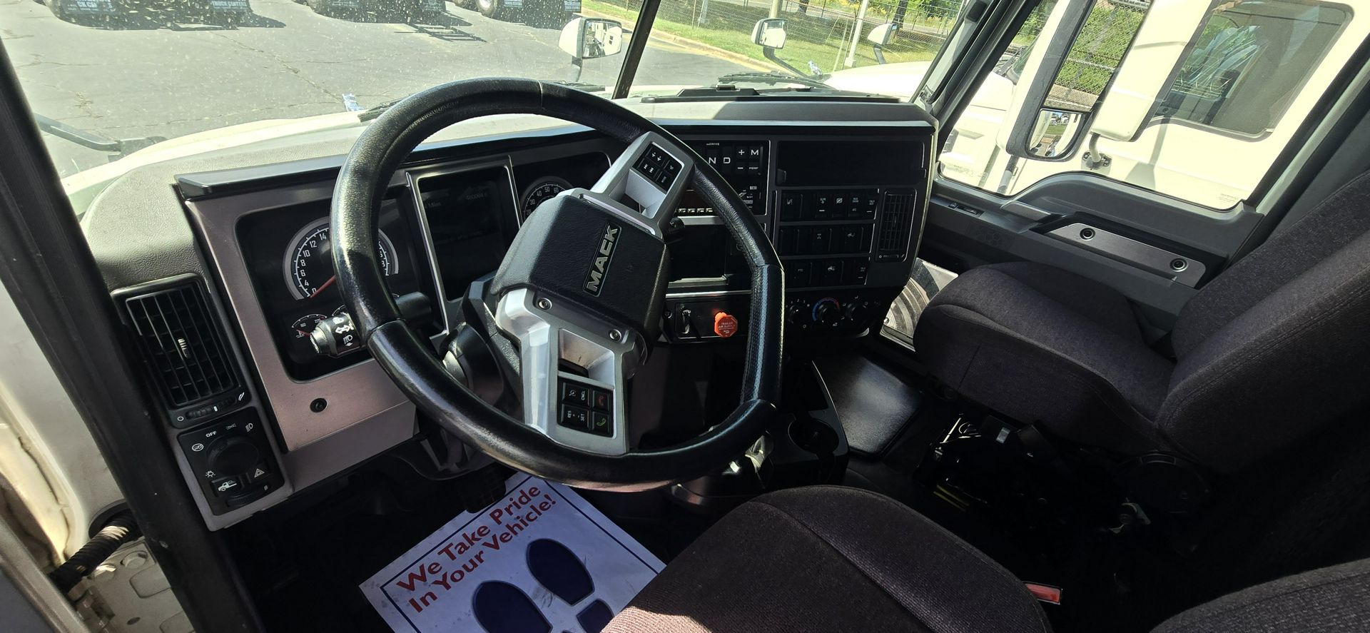 2020 Mack Anthem in Charlotte, NC — photo 4