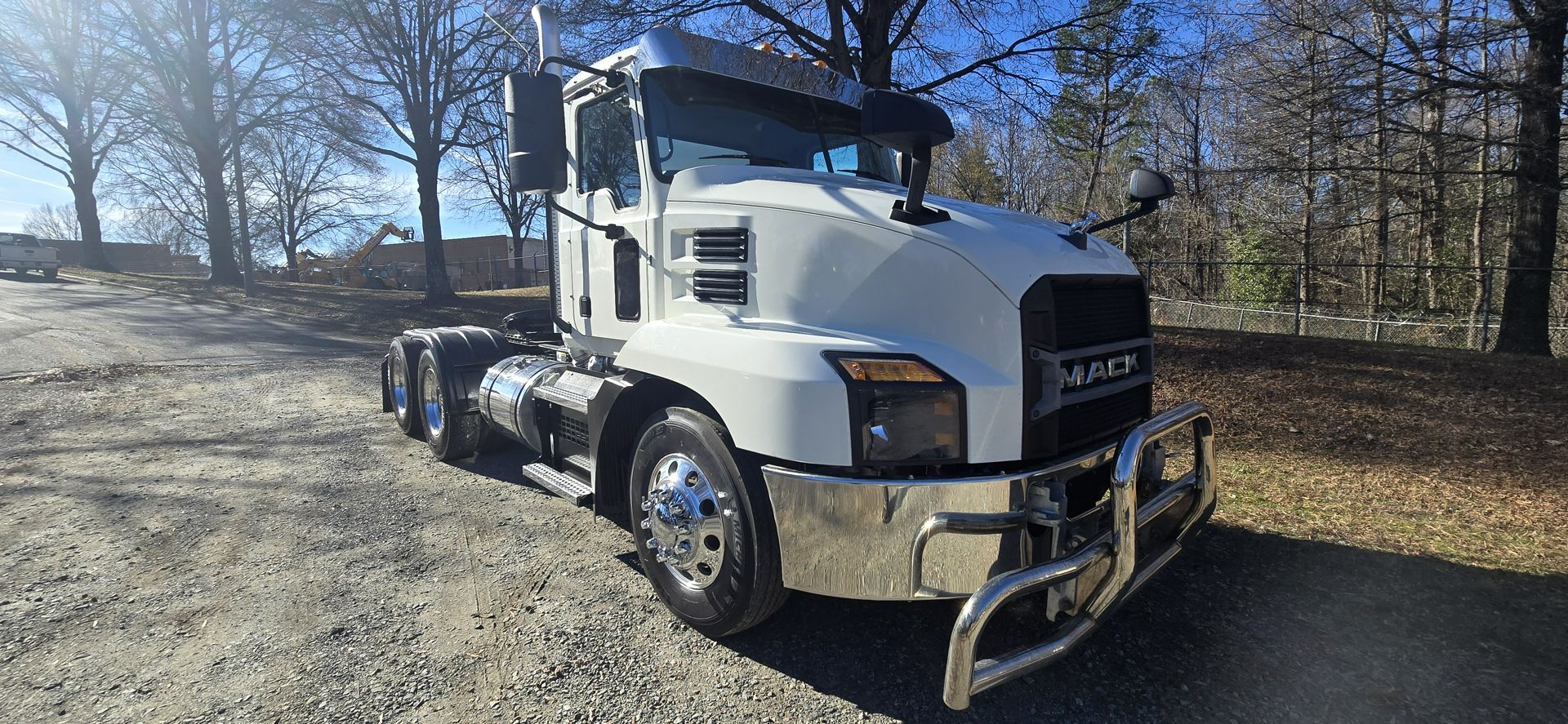 2019 Mack AN64T M742