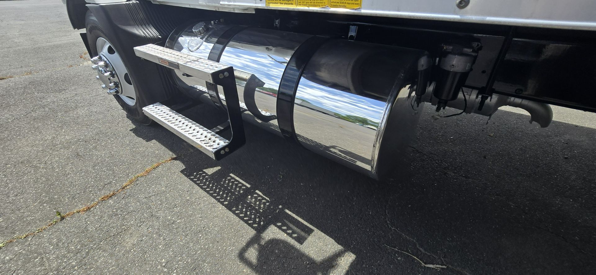 2022 Mack - image 12