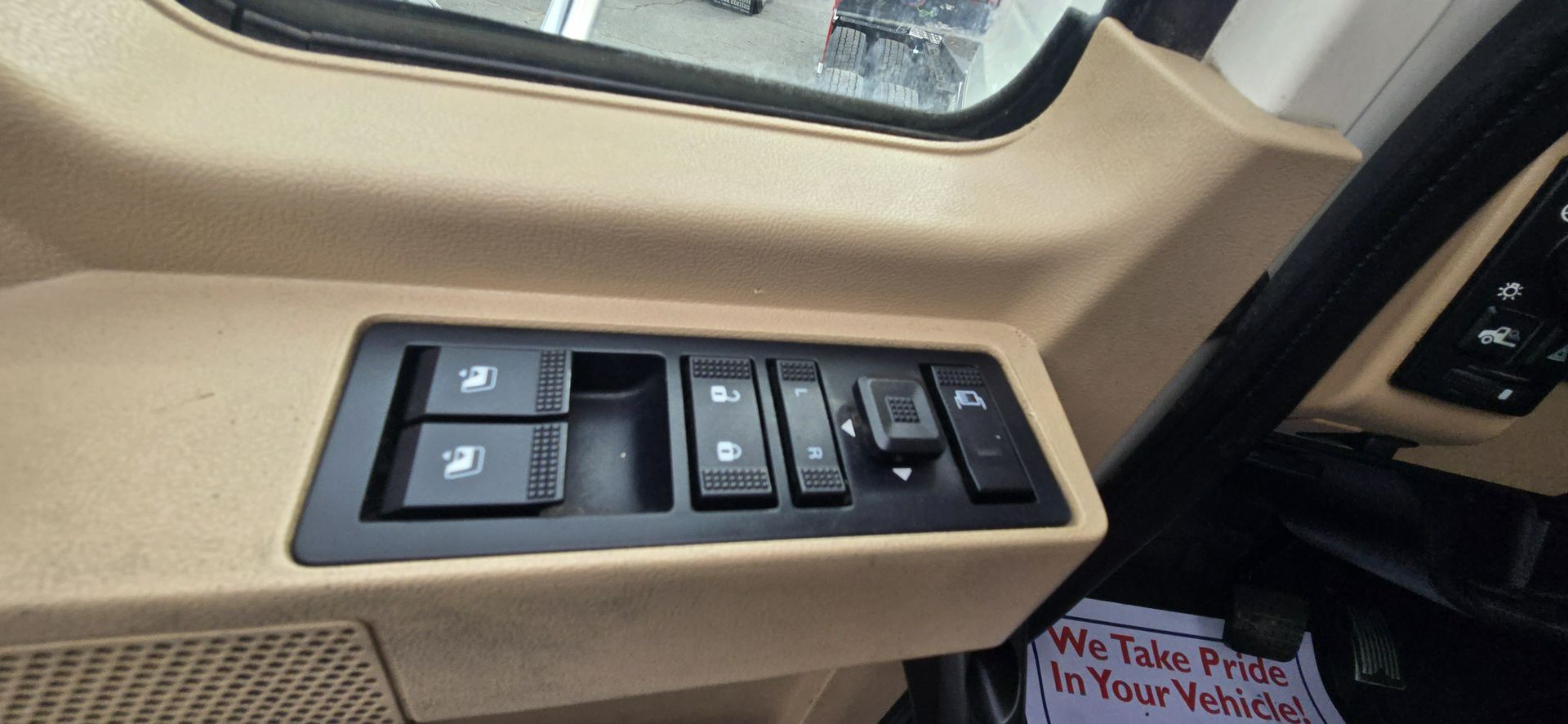 2021 Mack - image 17