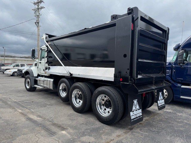 2020 Mack Granite - image 6