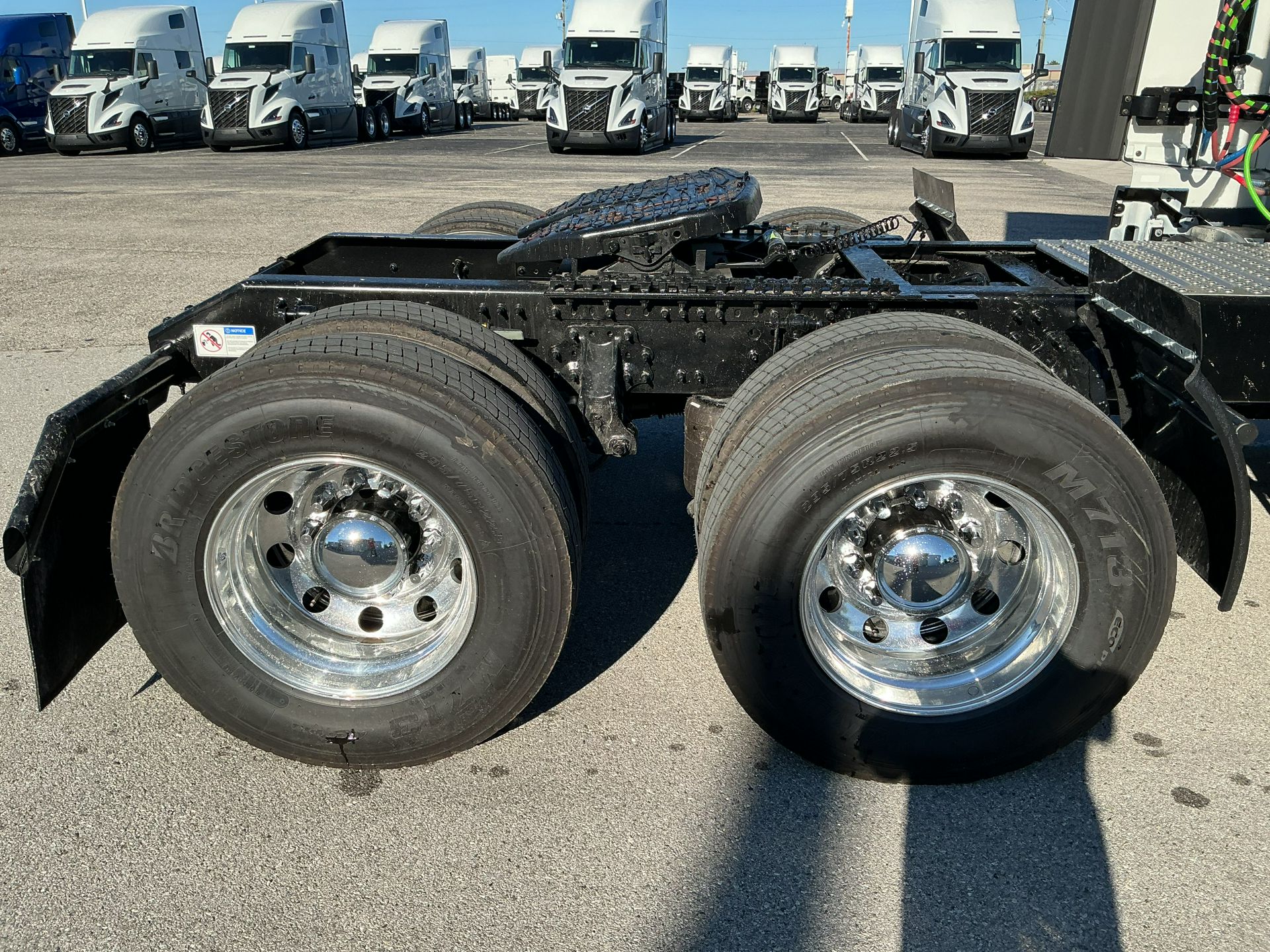 2026 Volvo - image 11