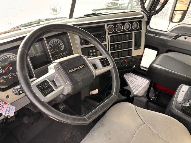 2023 Mack - image 11