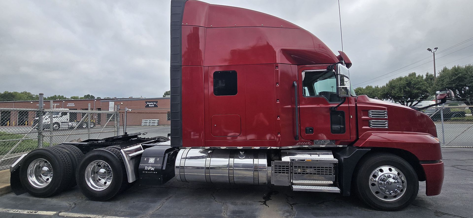 2020 Mack Anthem in Charlotte, NC — photo 2