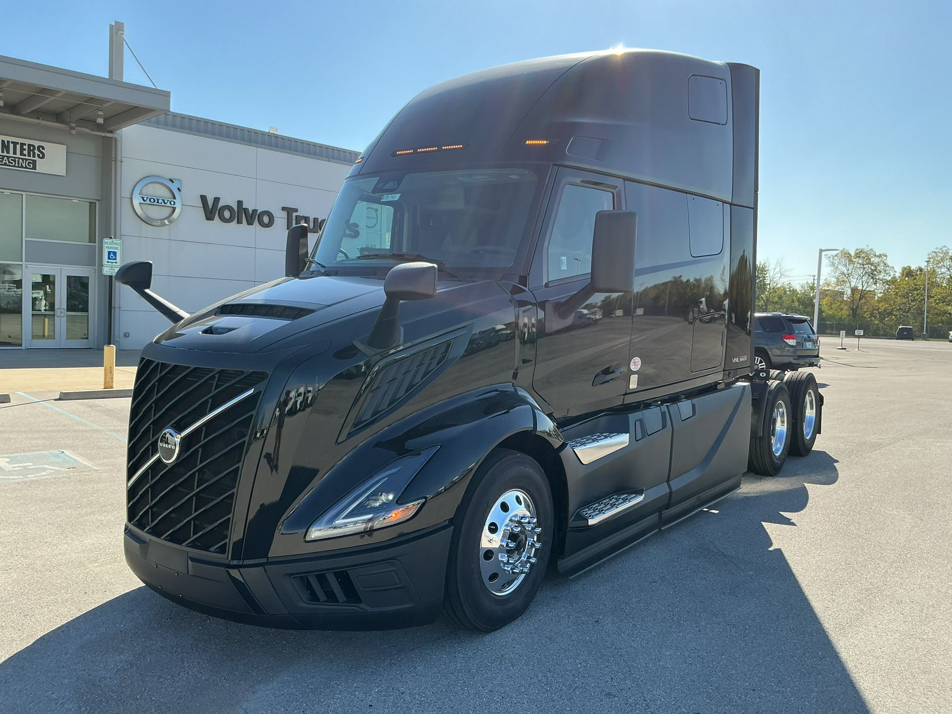 2026 Volvo VNL64T860