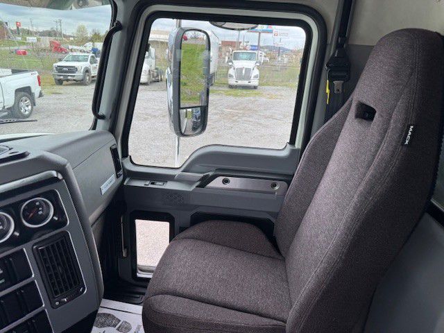 2020 Mack Granite - image 14