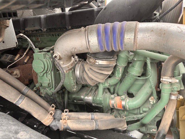 2018 Volvo - image 25