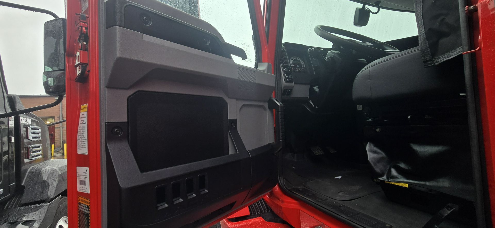 2023 Mack - image 17