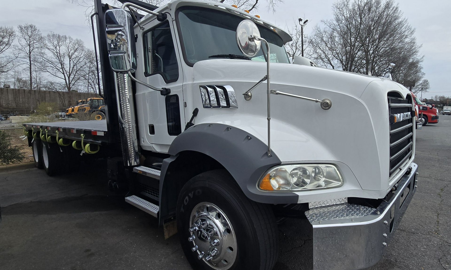 2021 Mack - image 2