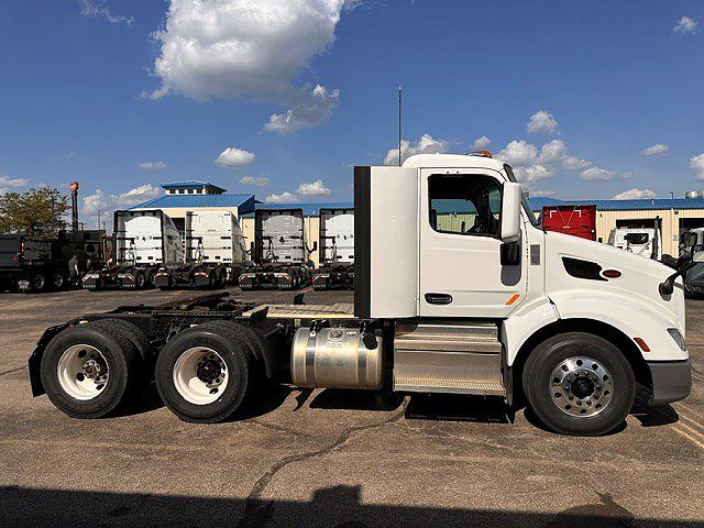 2022 Peterbilt 579 in London, OH — photo 4