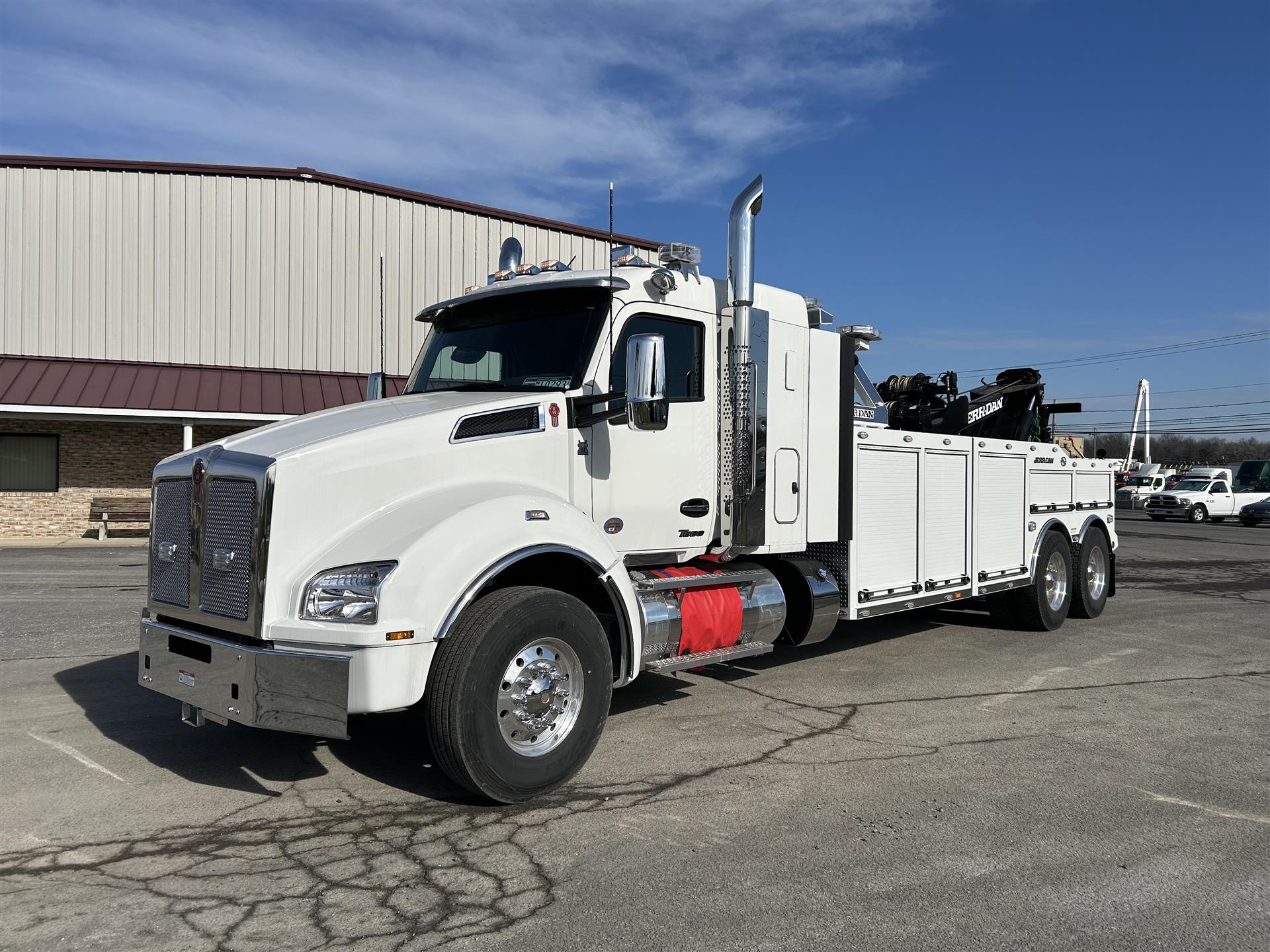 2024 Kenworth T880