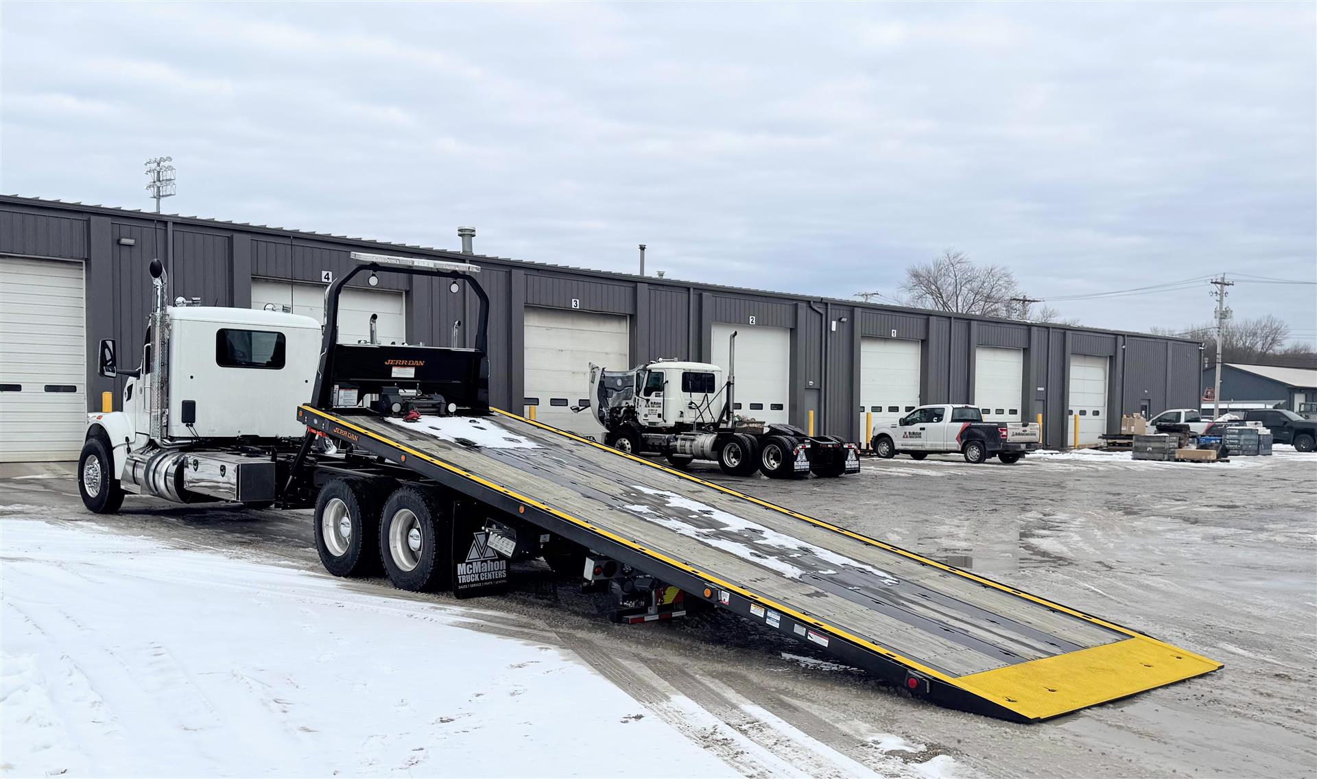 2025 Peterbilt 567 - image 9