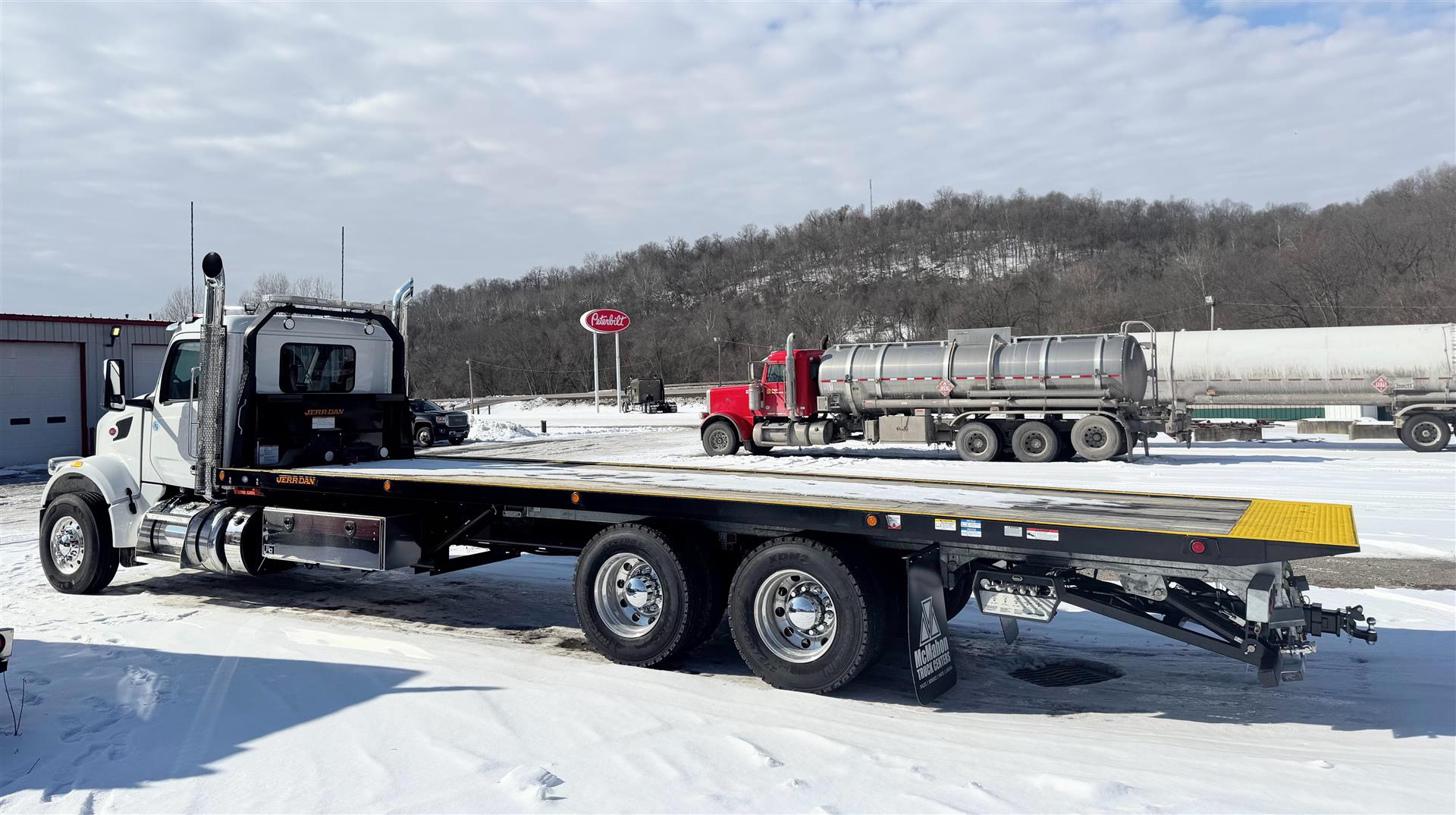 2025 Peterbilt 567 - image 5