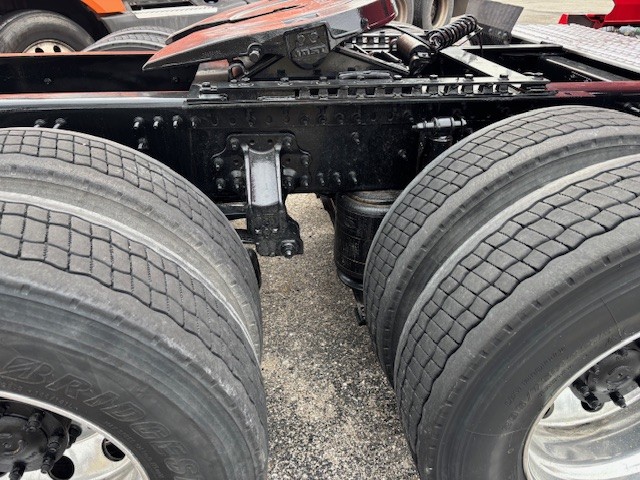 2024 Volvo - image 20