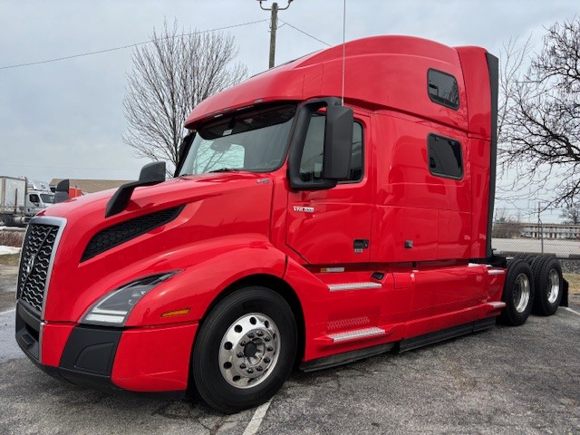 2024 Volvo VNL64T860