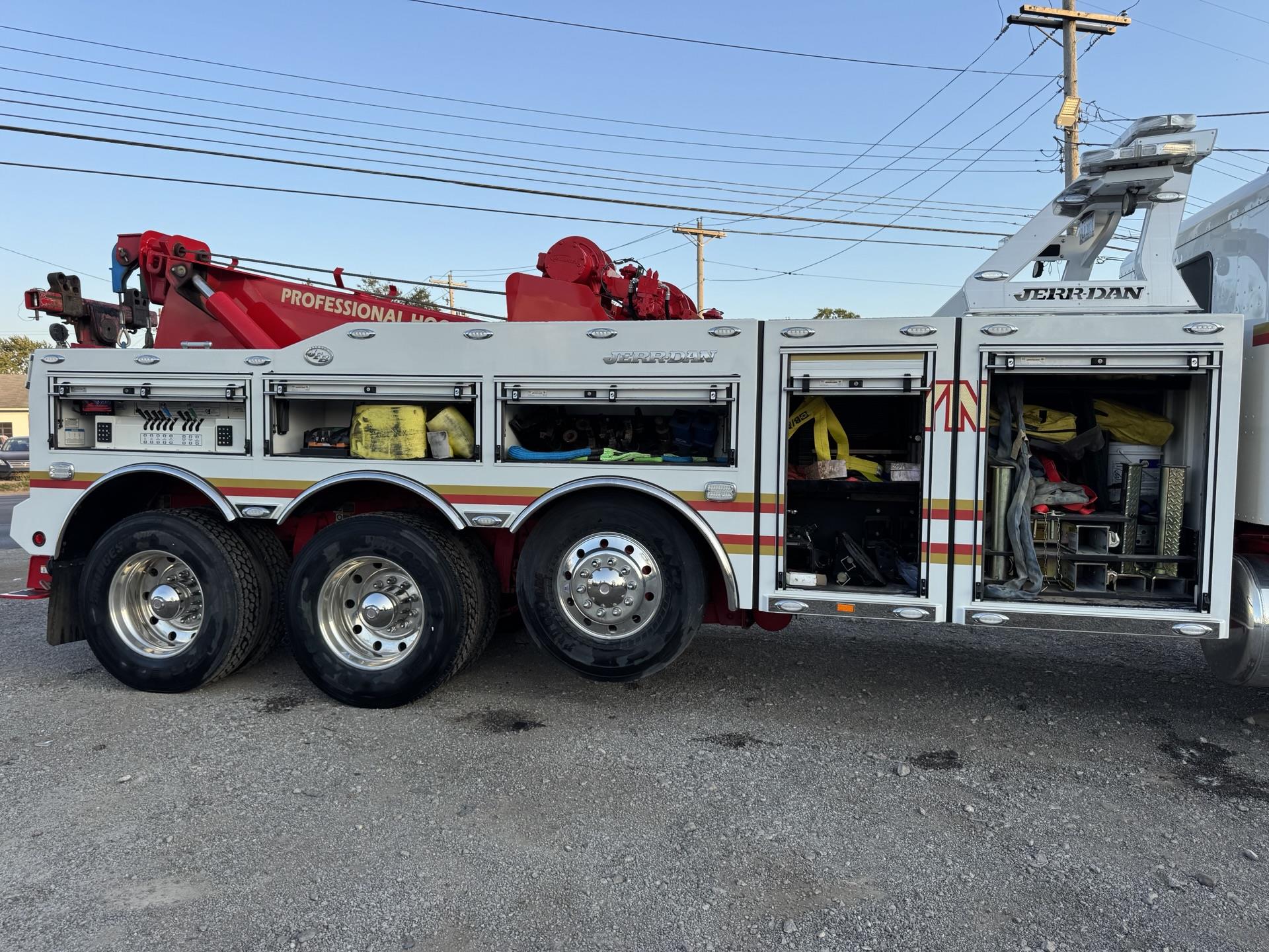 2023 Peterbilt 567 - image 6