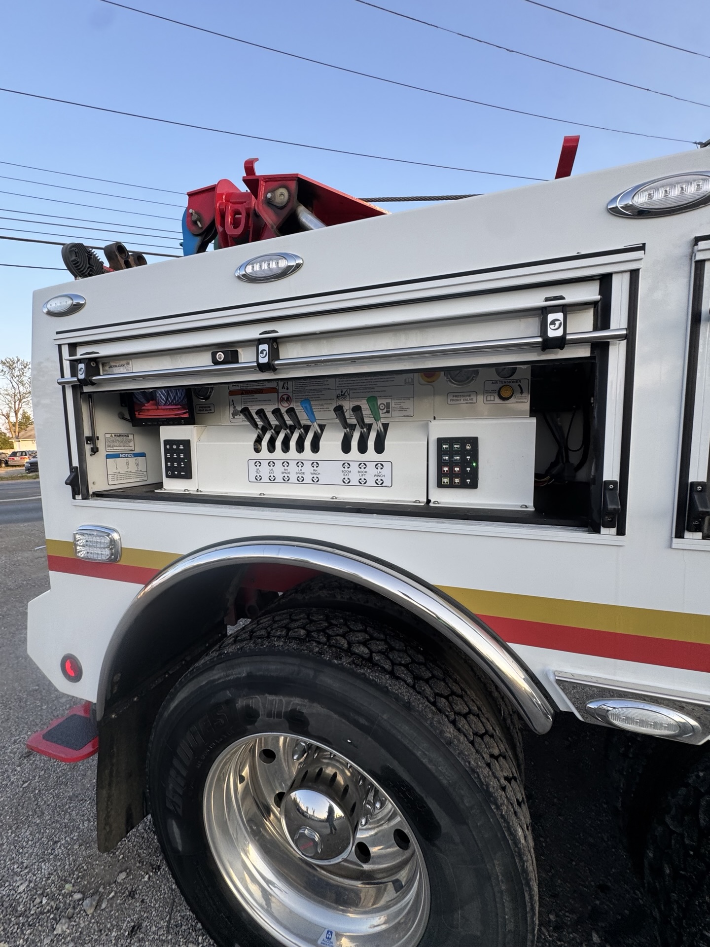 2023 Peterbilt 567 - image 10