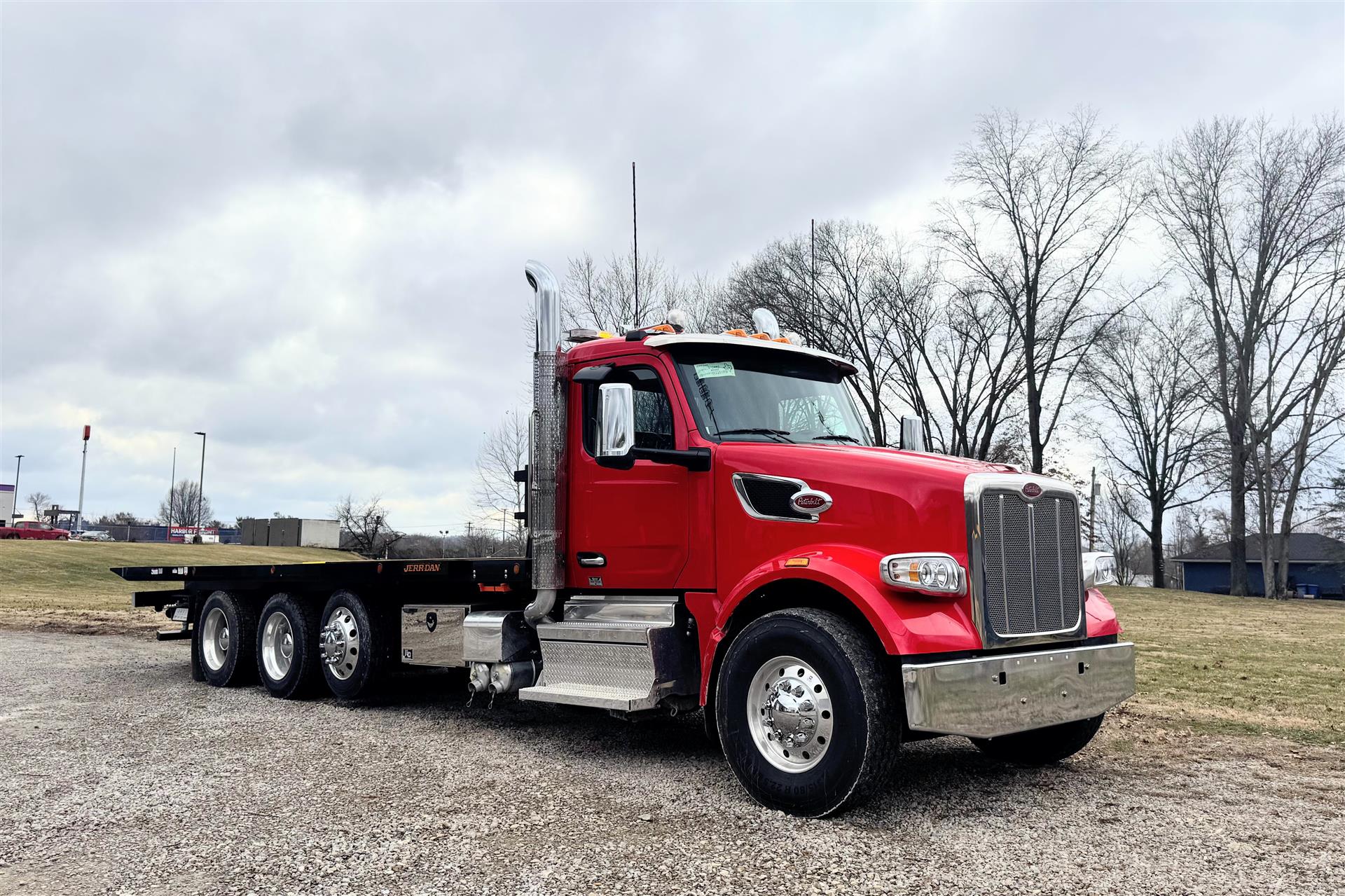 2026 Peterbilt 567 - image 1