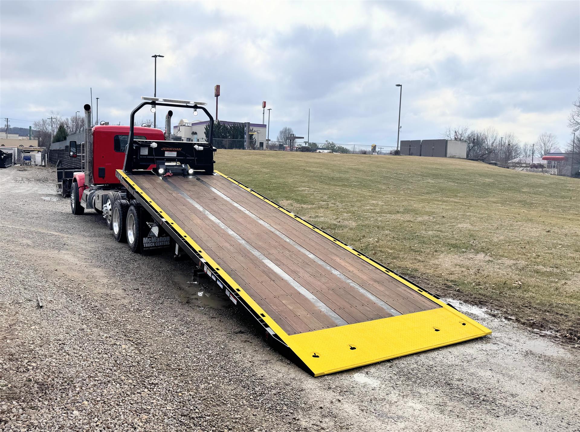 2026 Peterbilt 567 - image 9