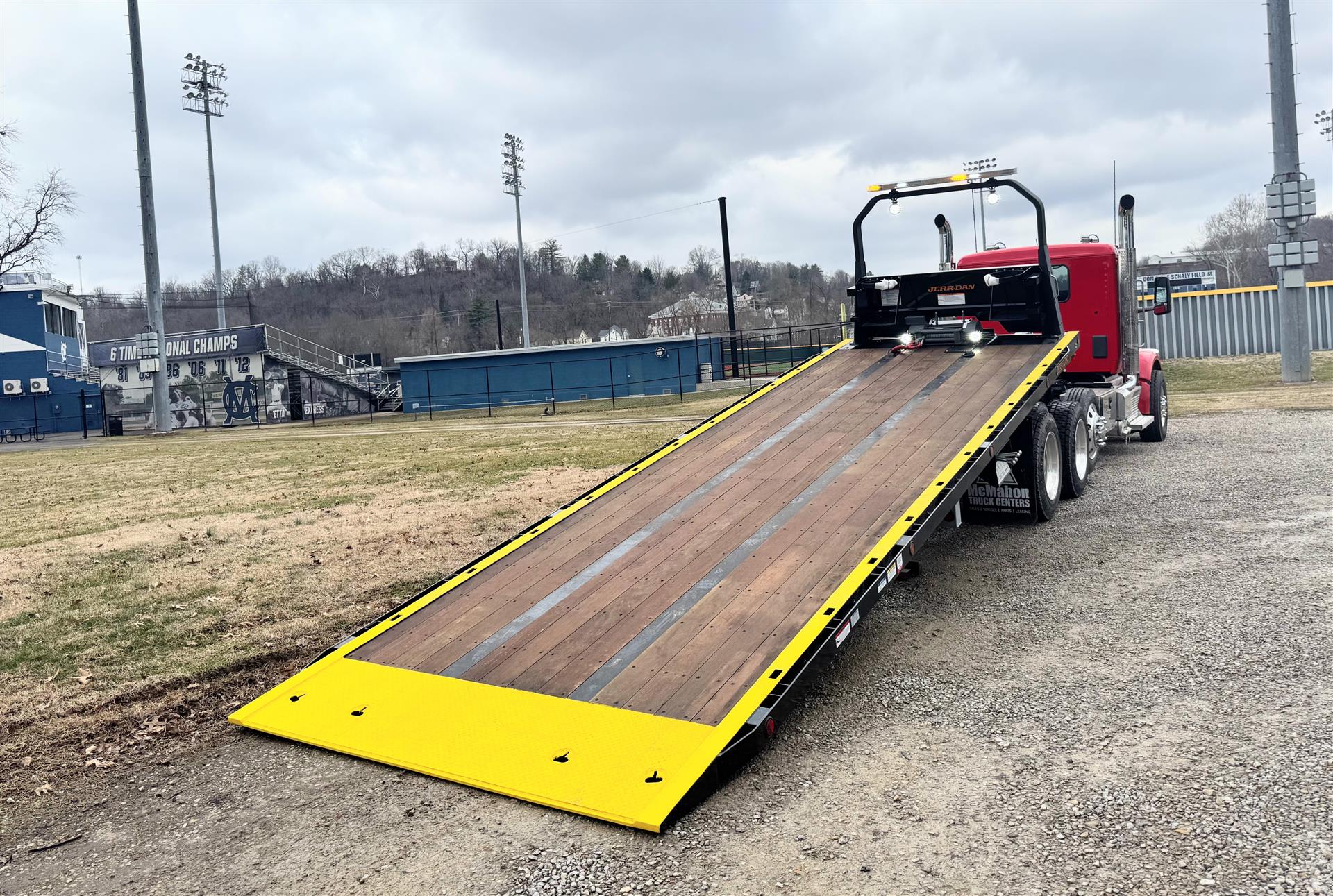 2026 Peterbilt 567 - image 10