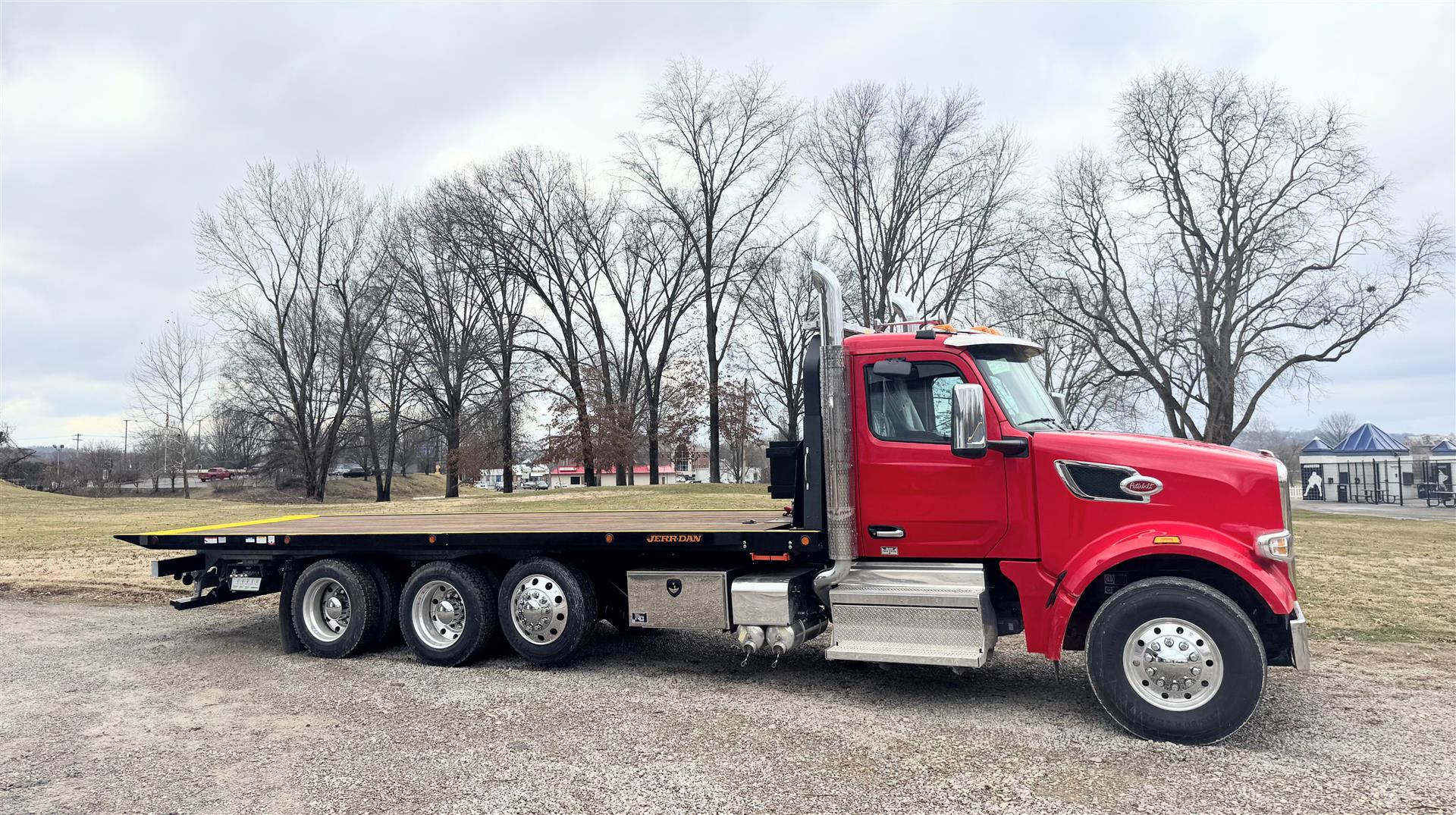 2026 Peterbilt 567 - image 5