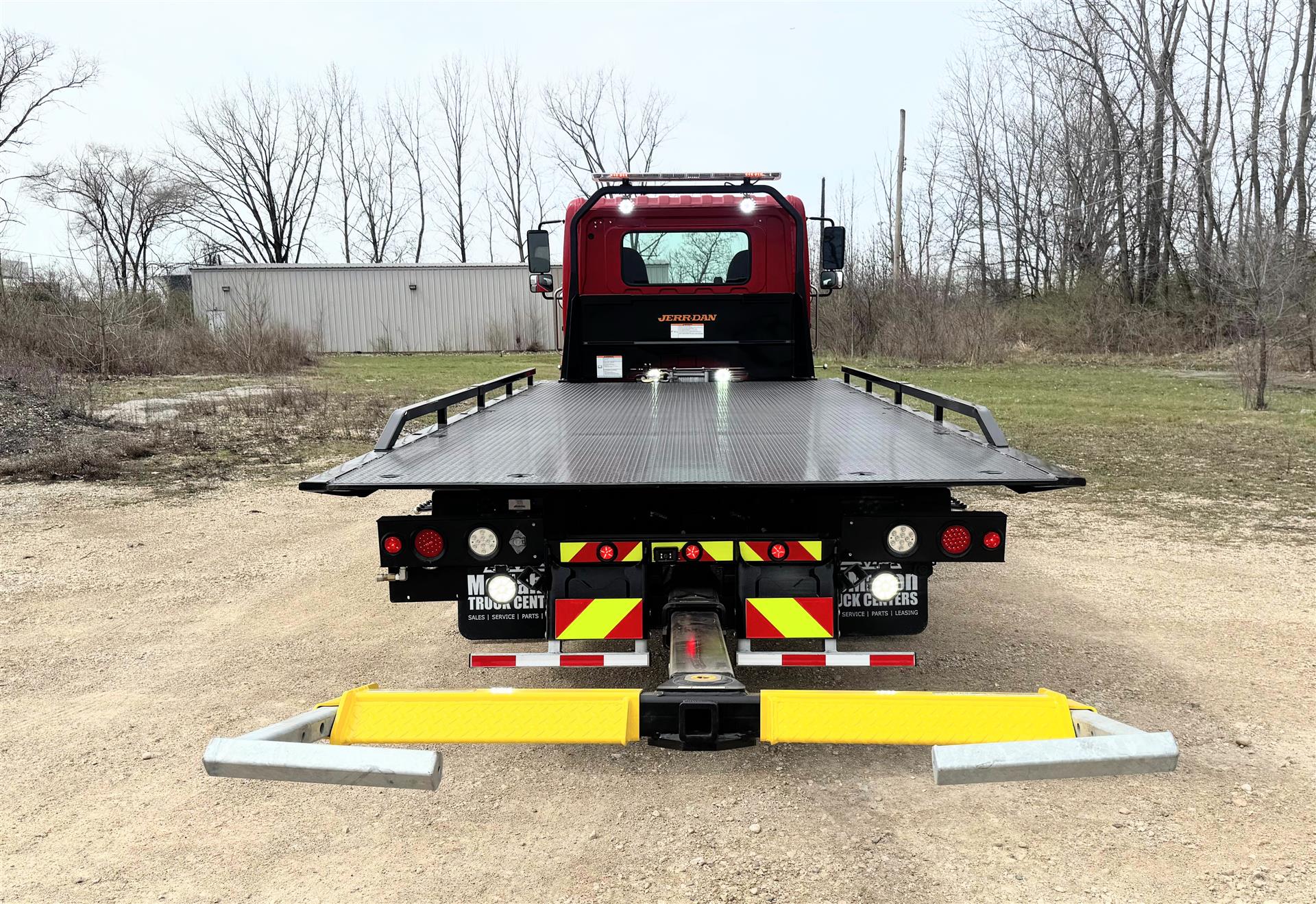 2025 Hino - image 10