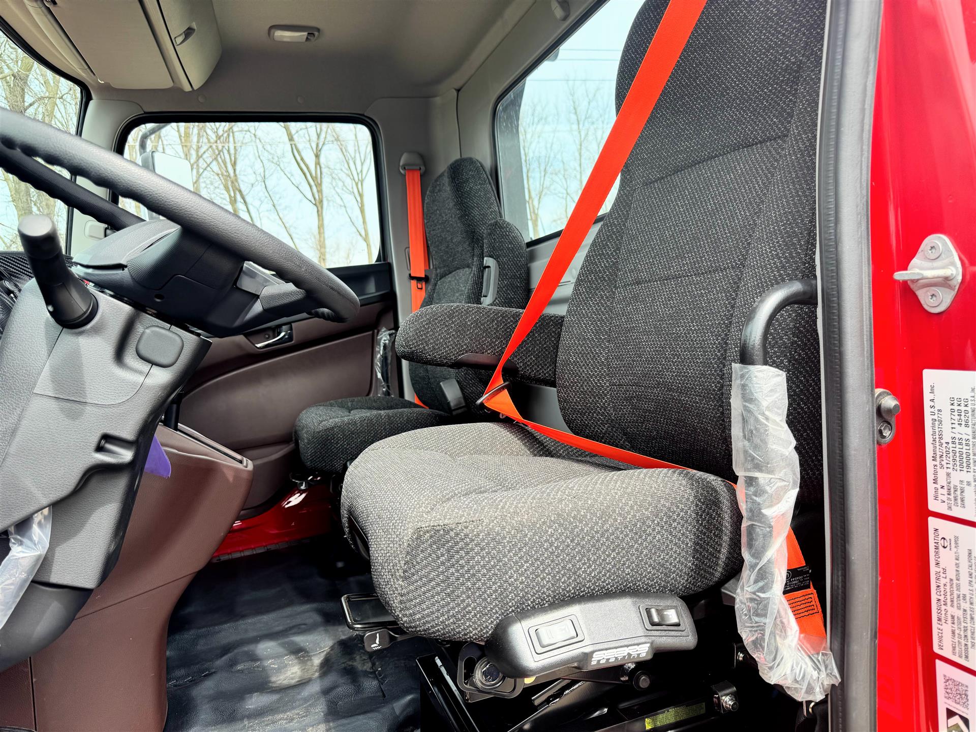 2025 Hino - image 24