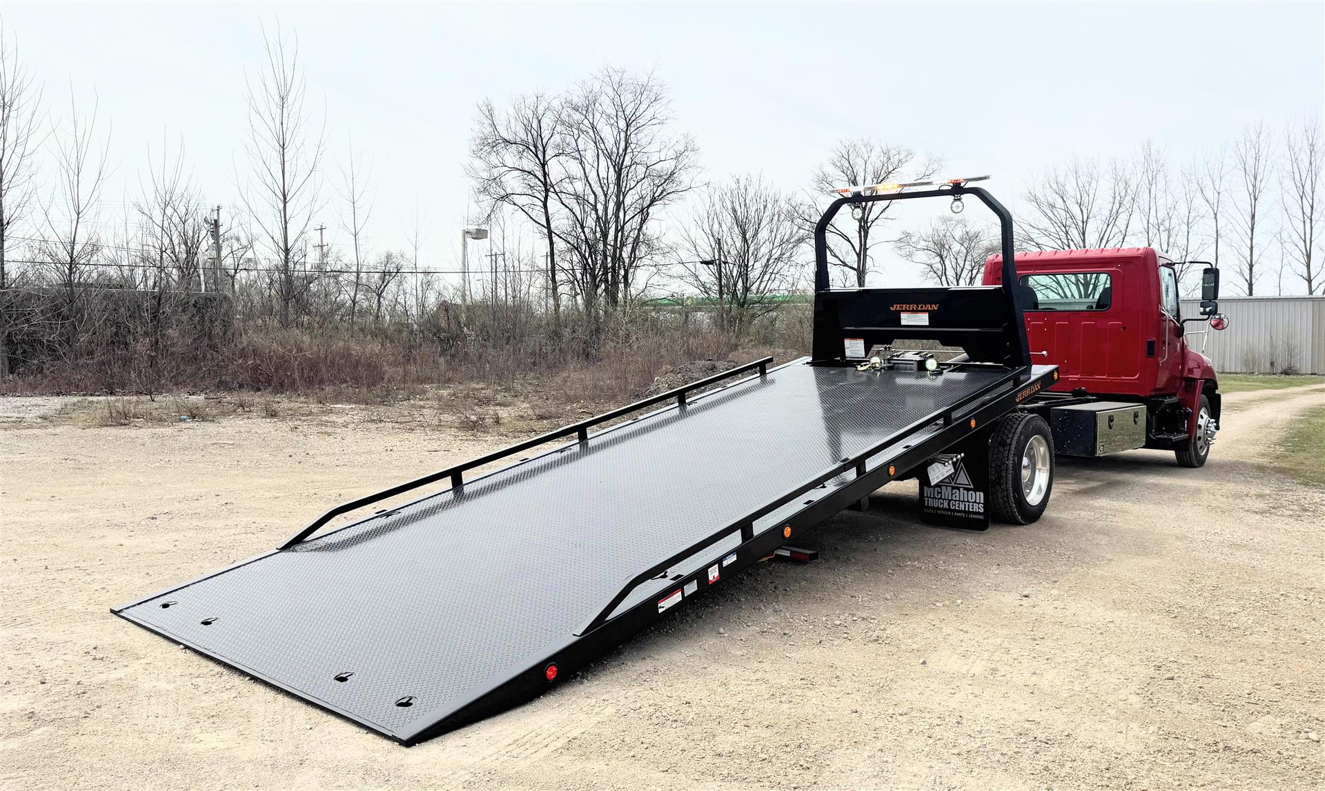 2025 Hino - image 17