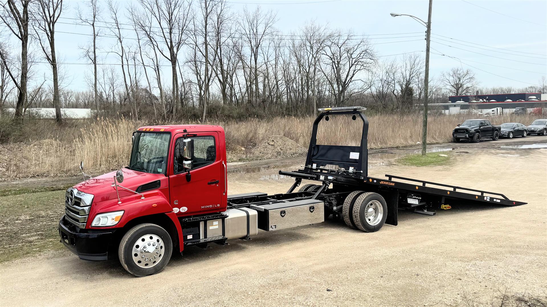 2025 Hino - image 14