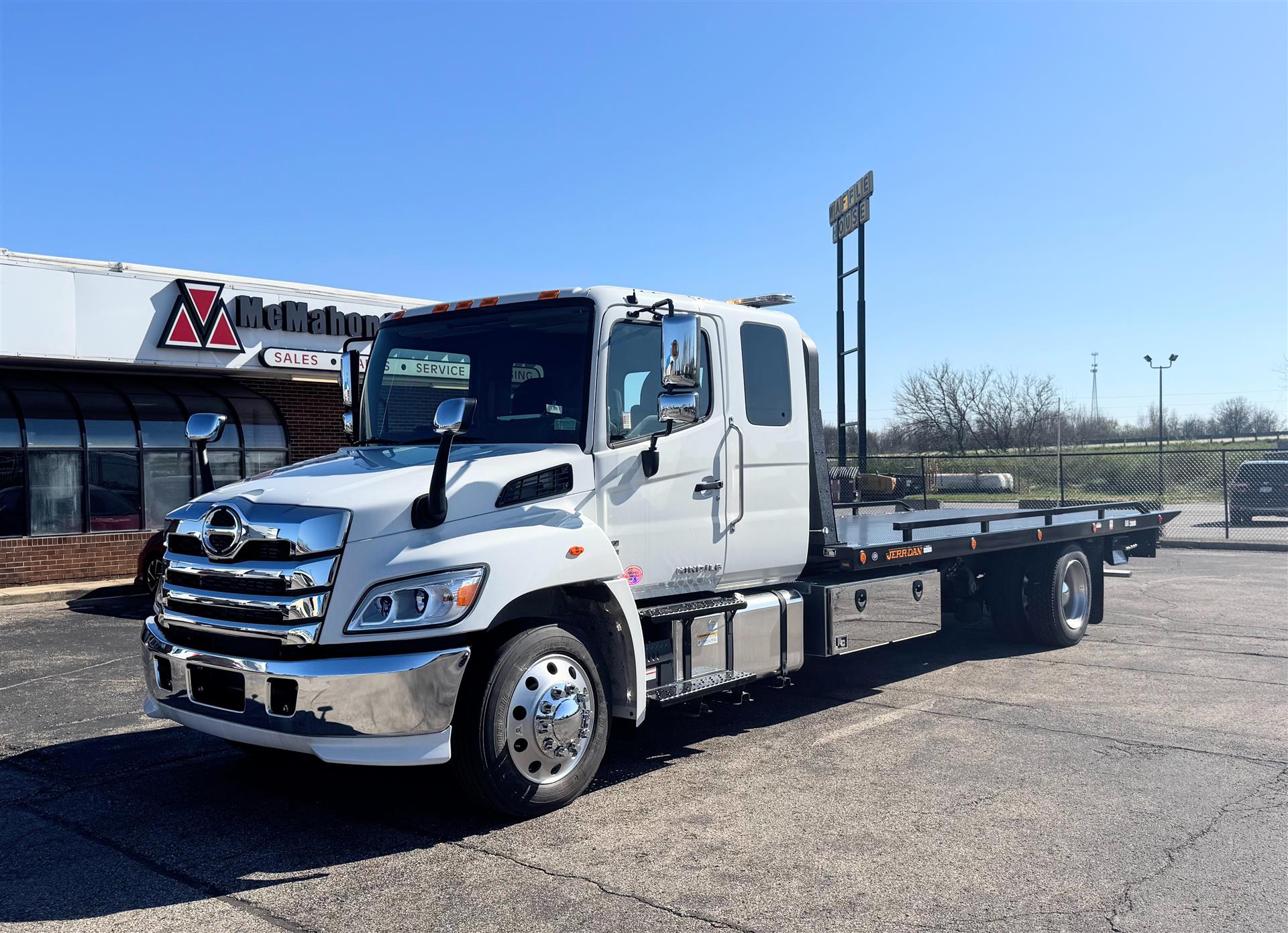2026 Hino L6-25,950 Ext