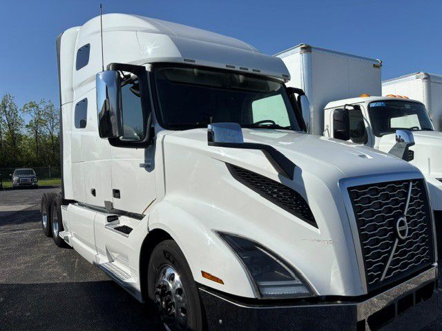 2021 Volvo in Indianapolis, IN — photo 2