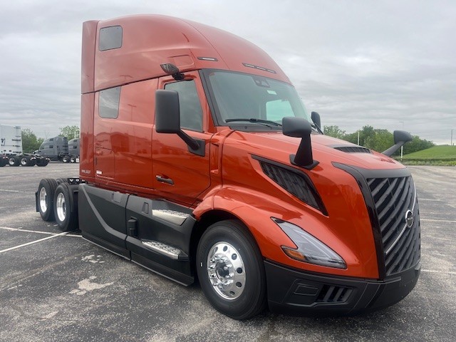2027 Volvo VNL64T860