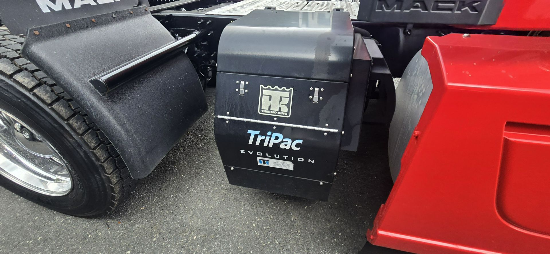 2024 Mack Anthem in Charlotte, NC — photo 8