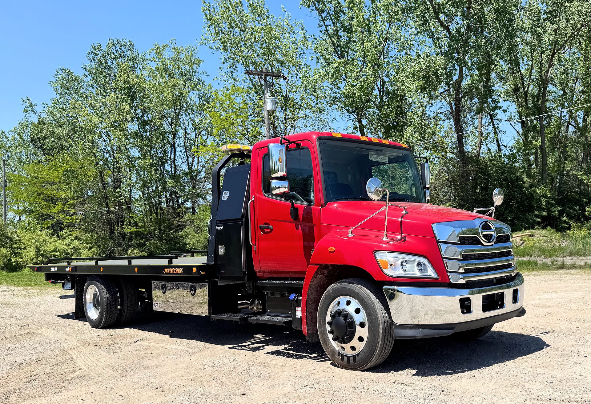 2025 Hino L-SERIES L6