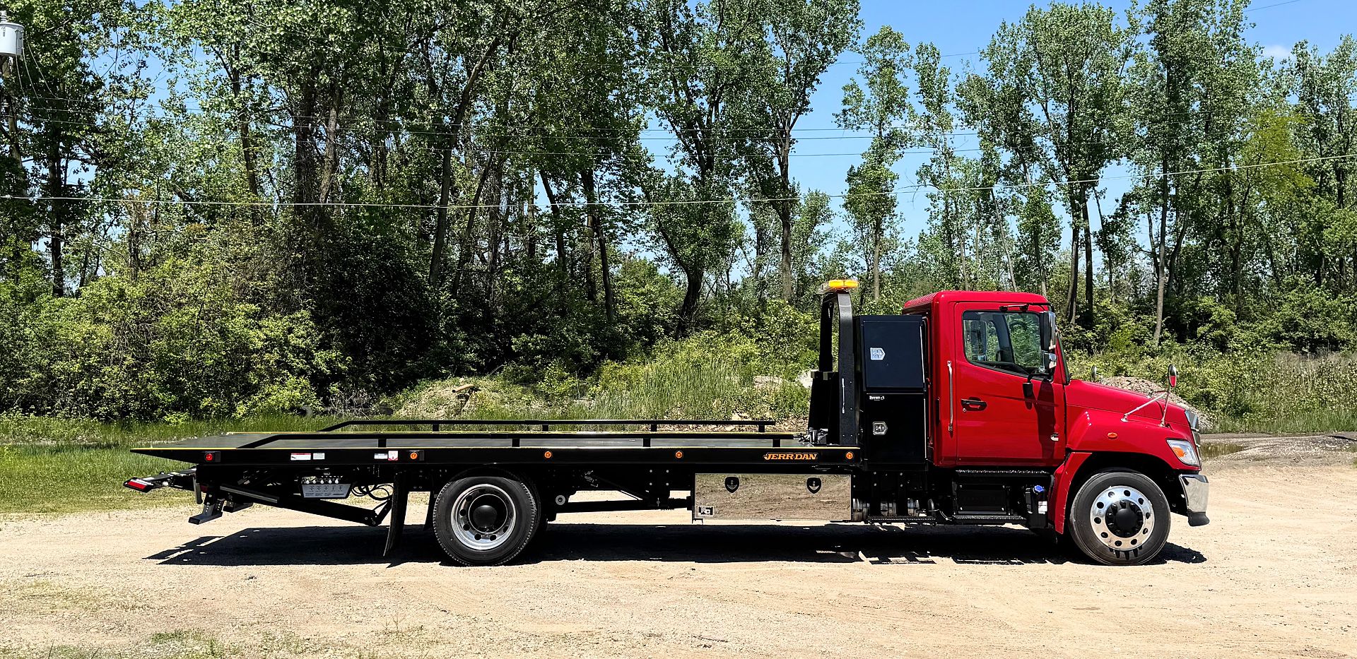 2025 Hino in London, OH — photo 4